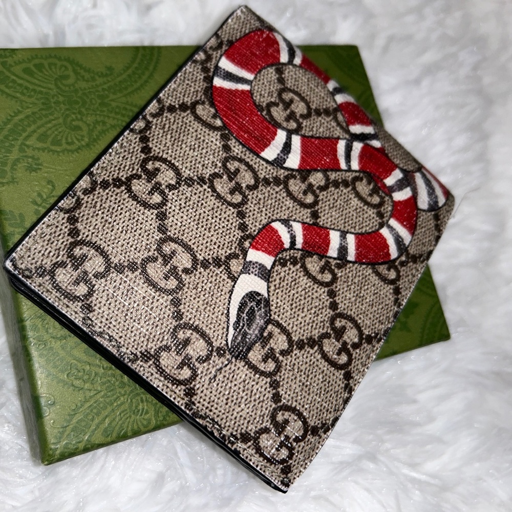 Mens Gucci Wallet